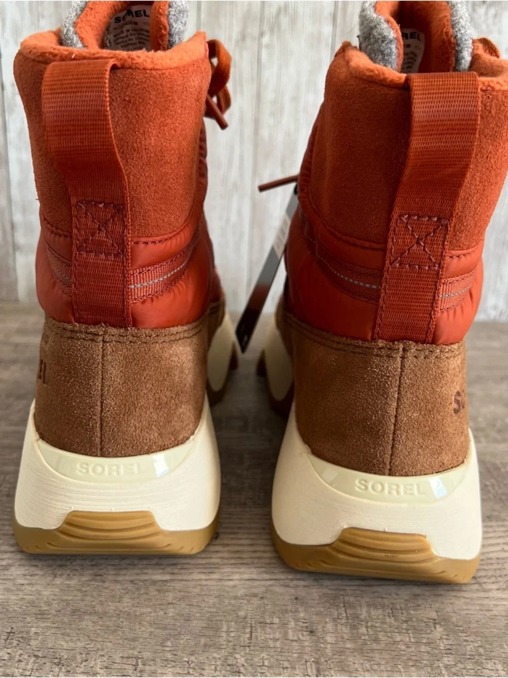 Sorel Kinetic Impact Sport Waterproof  Women's Red & Brown Winter Boots New 7.5